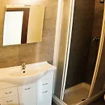 Monterosa Con Piscina Bed & Breakfast *