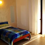Bed & Breakfast Monterosa Con Piscina
