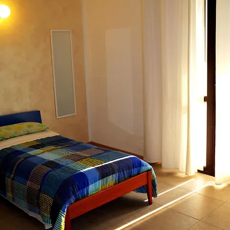 Bed & Breakfast Monterosa Con Piscina