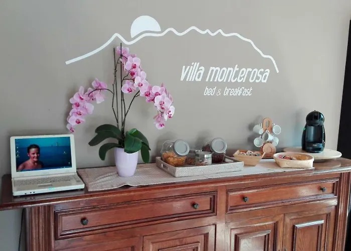Monterosa Bed & Breakfast *